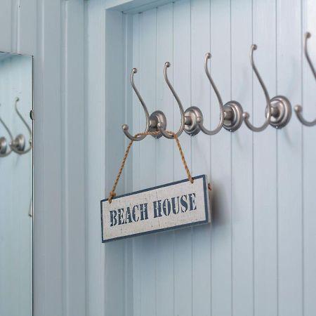 Picturesque Fisherman S House In Scheveningen Near The Shops Haag Exteriör bild