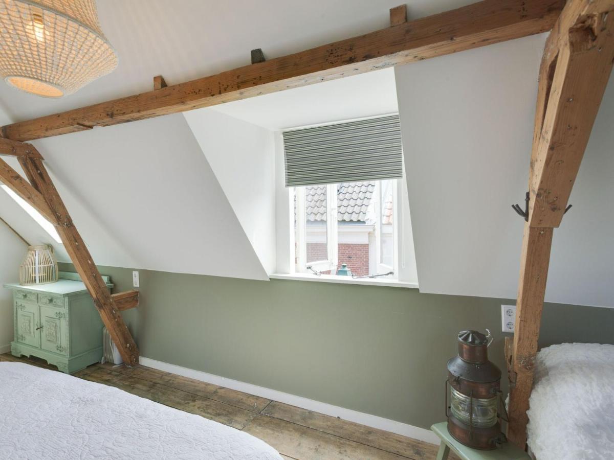 Picturesque Fisherman S House In Scheveningen Near The Shops Haag Exteriör bild